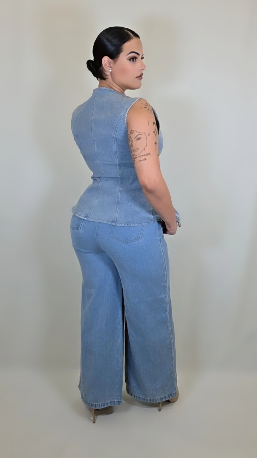 Washed Wide Leg Denim Set of Pants With Vest