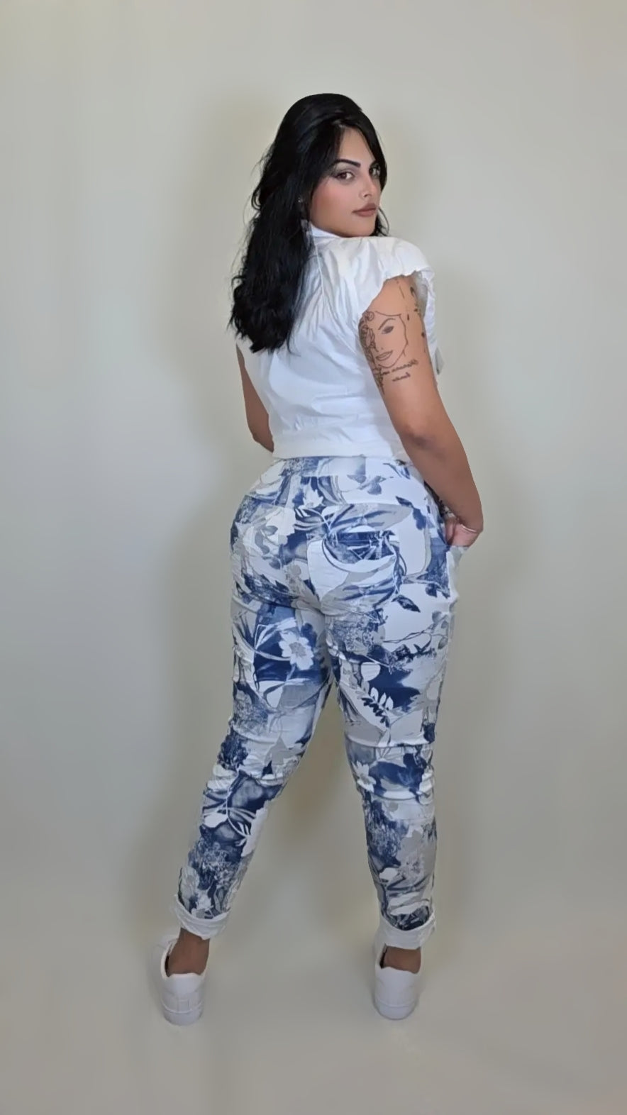 Italian Floral Print Jogger Pant