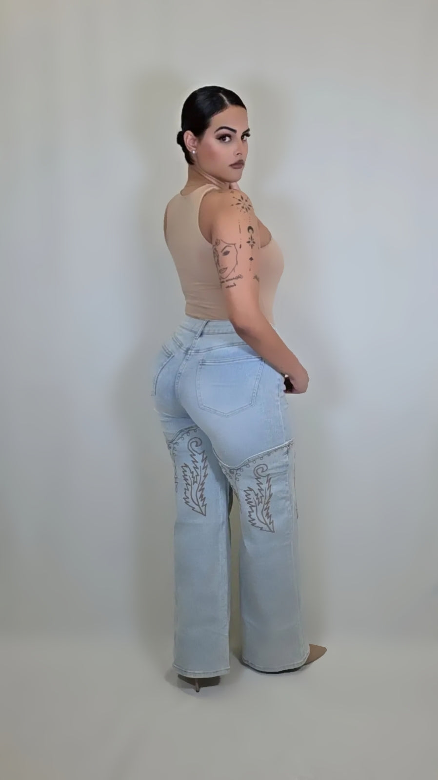 Rodeo Night Embroidered Jeans