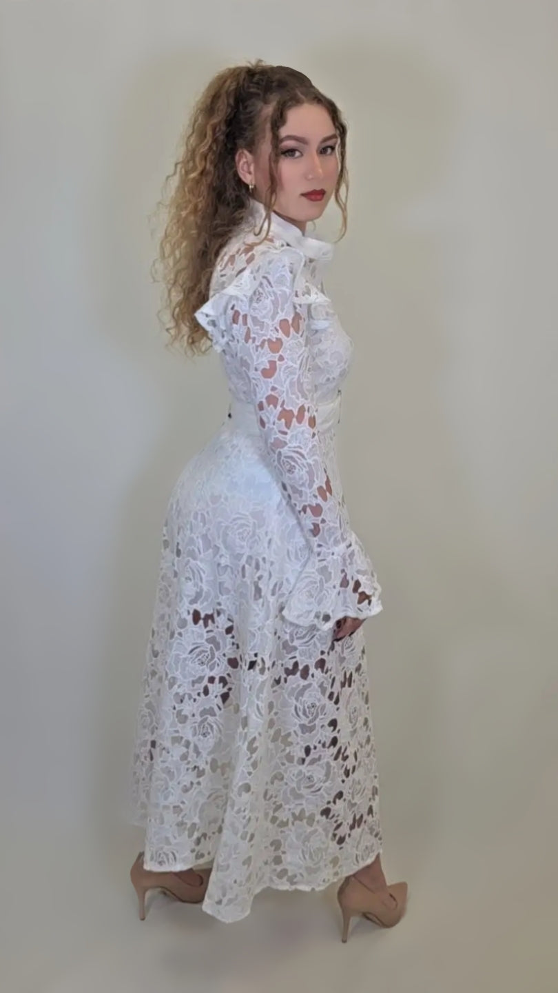 Romantic Ruffle Lace Dress – White Elegance