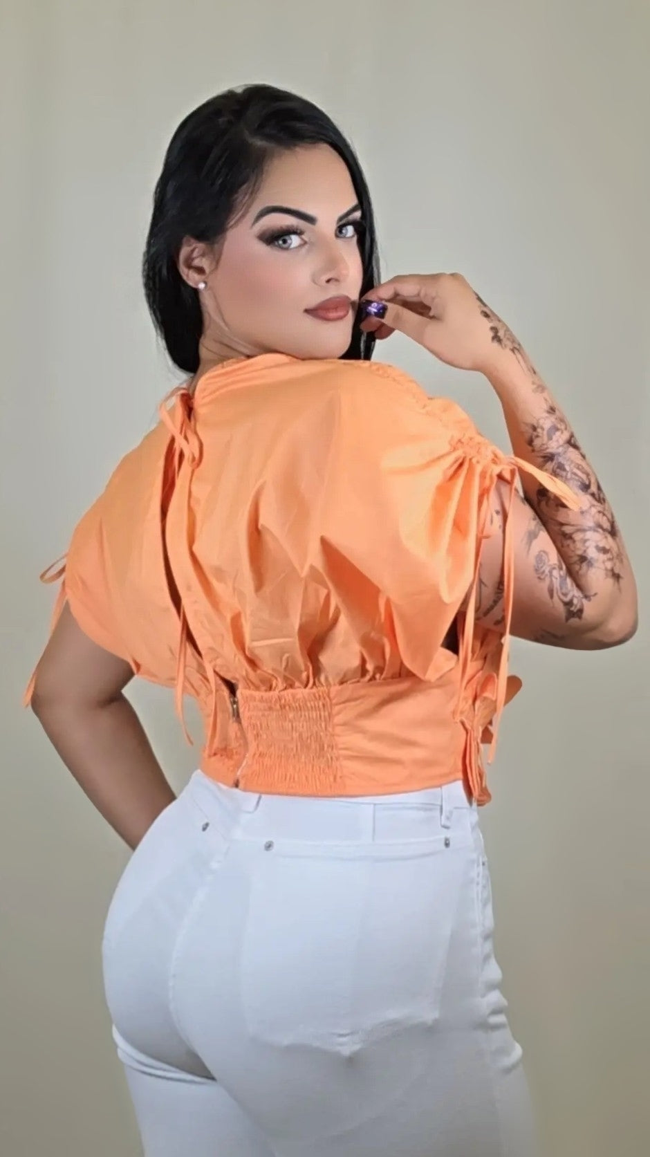 Flower Front Ruffle Sleeve Crop Blouse