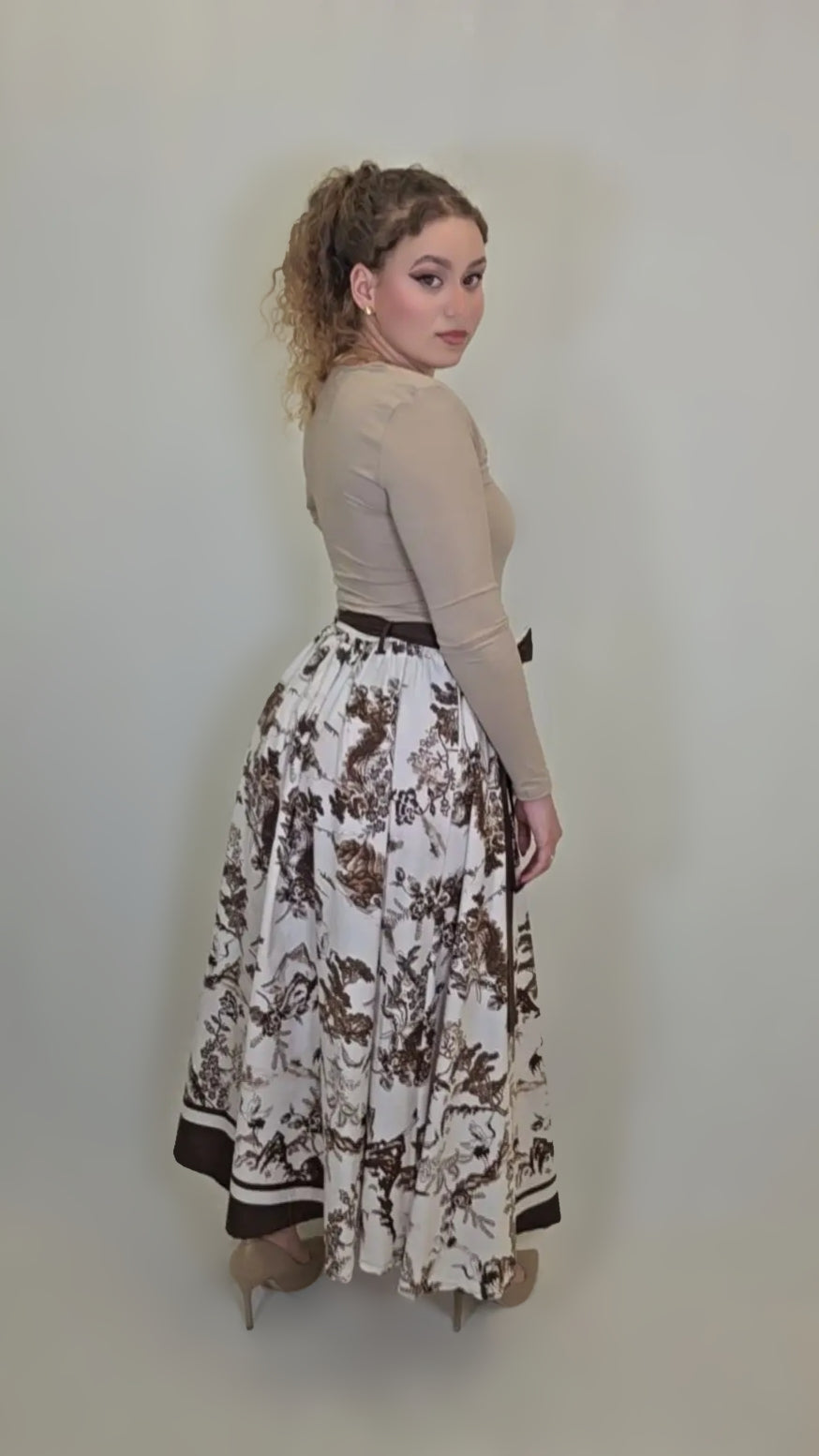 Toile Garden Wrap Skirt – Vintage Brown Bloom Edition