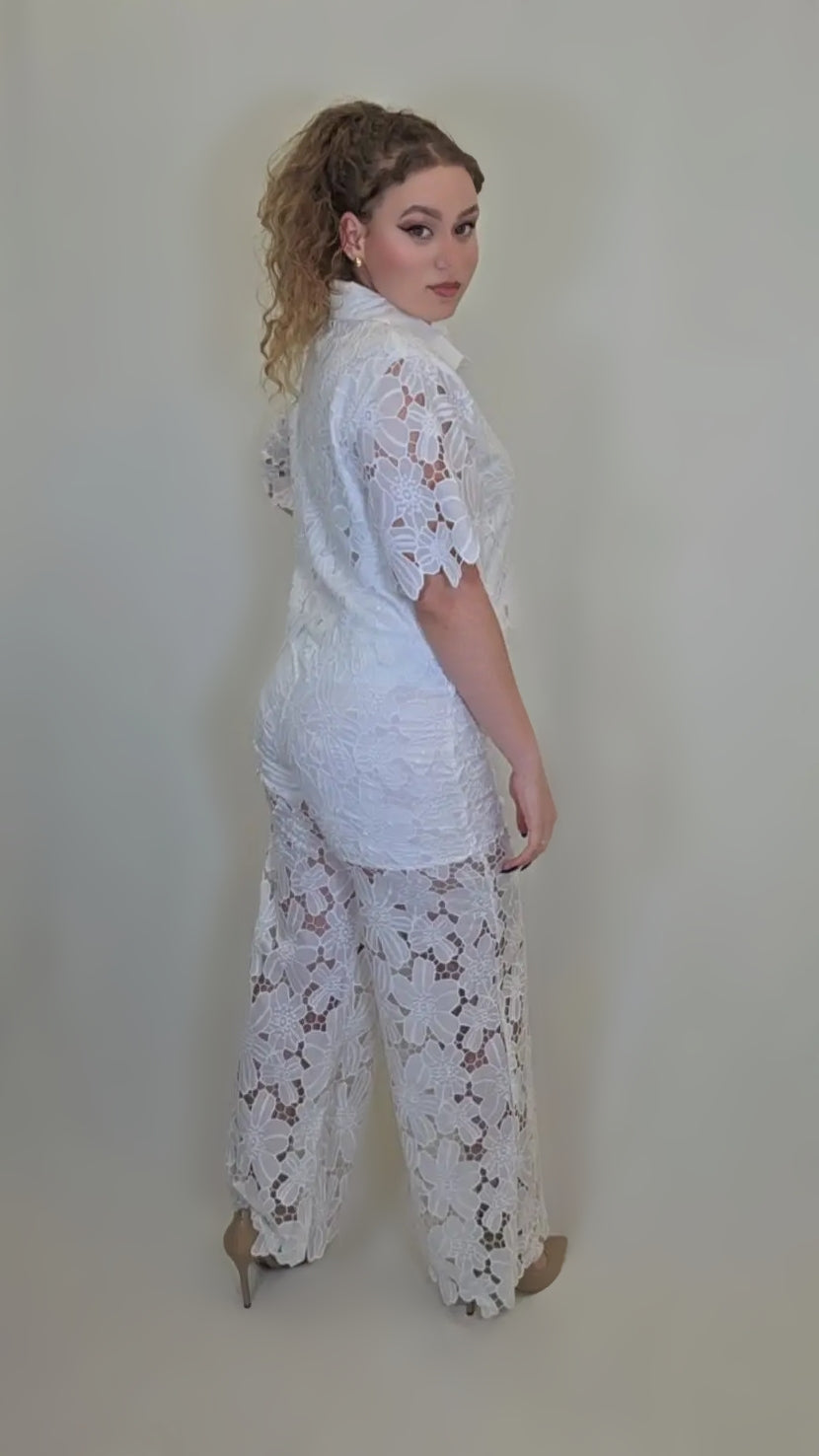 Daisy Dream Lace Set – White Bloom Edition